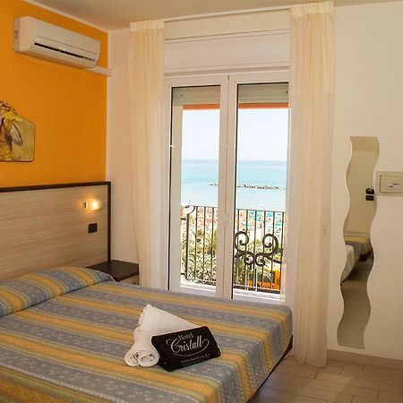 Hotel Cristall San Benedetto del Tronto Luaran gambar