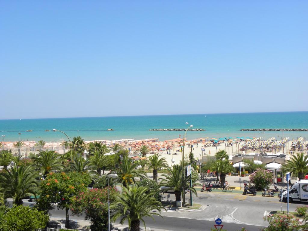 Hotel Cristall San Benedetto del Tronto Luaran gambar